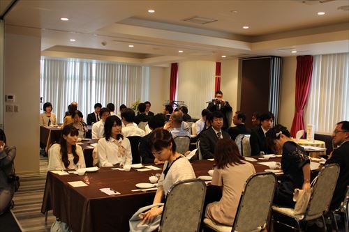 �P�D�T����v���X���É��A�C�����z�[��