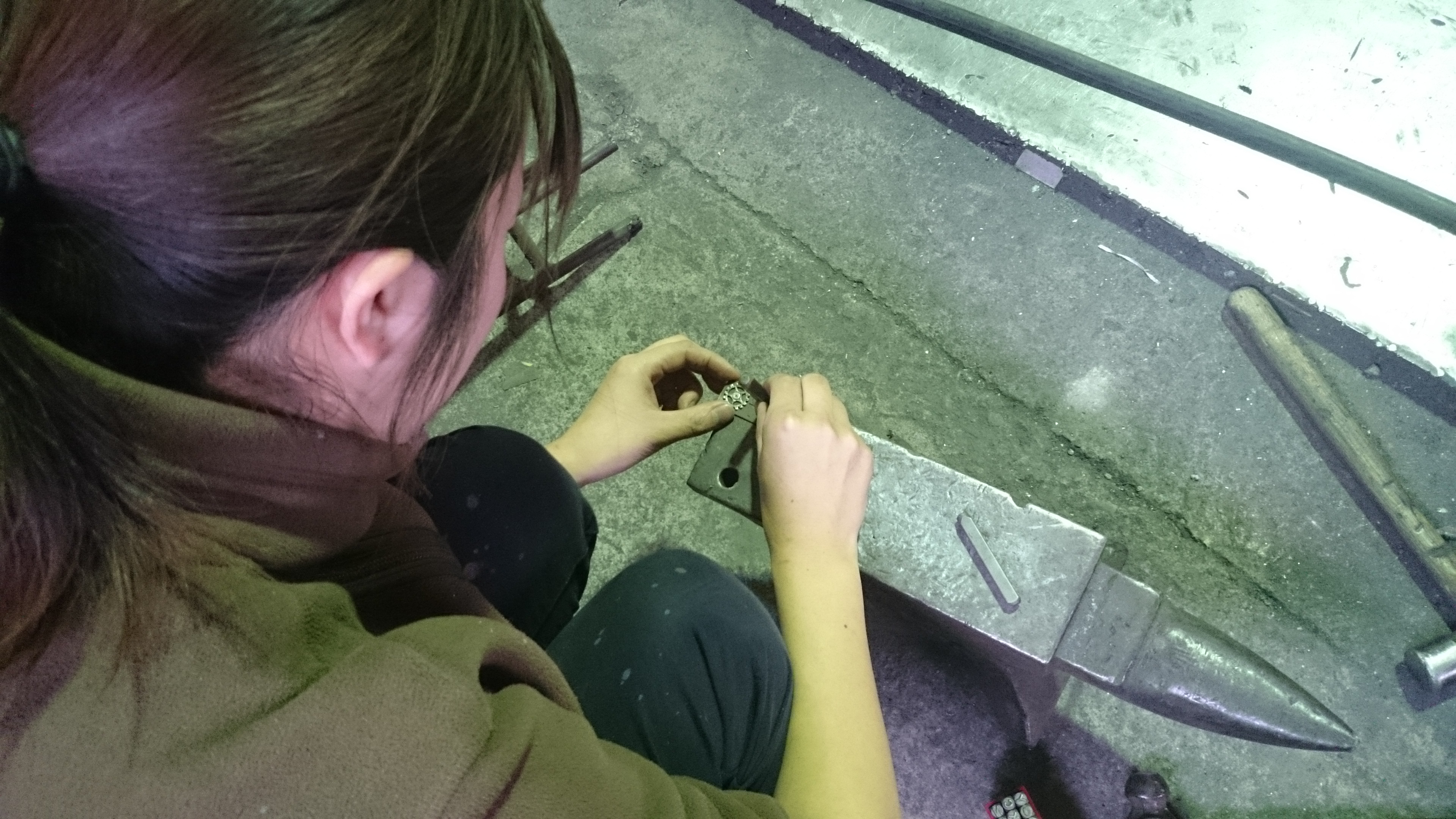 �A�C�A�����[�N���H�[���[�g�A�C�A���E�F���J���{�[�h