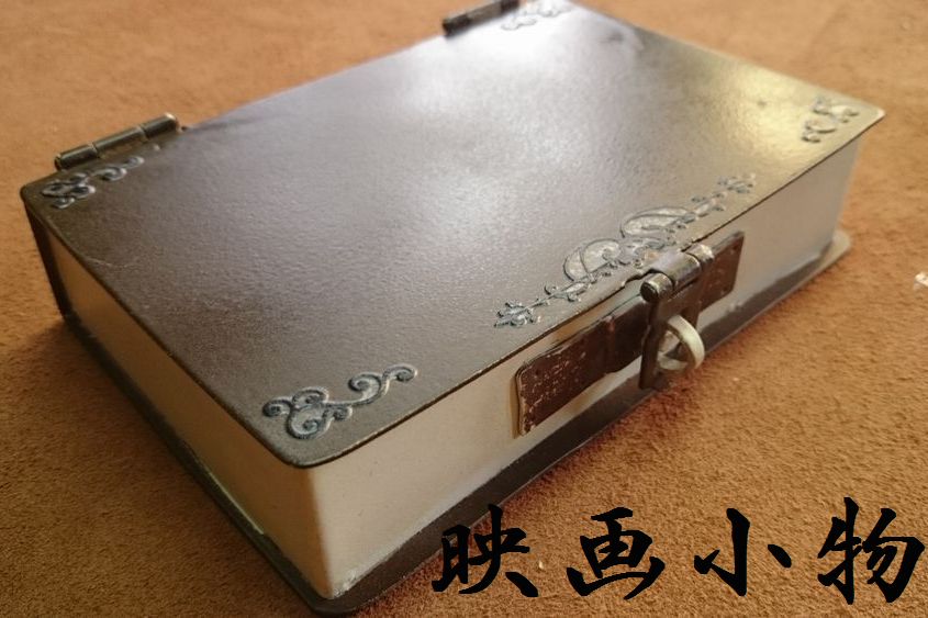 �A�C�A�����[�N���H�[�f�揬���쐬����