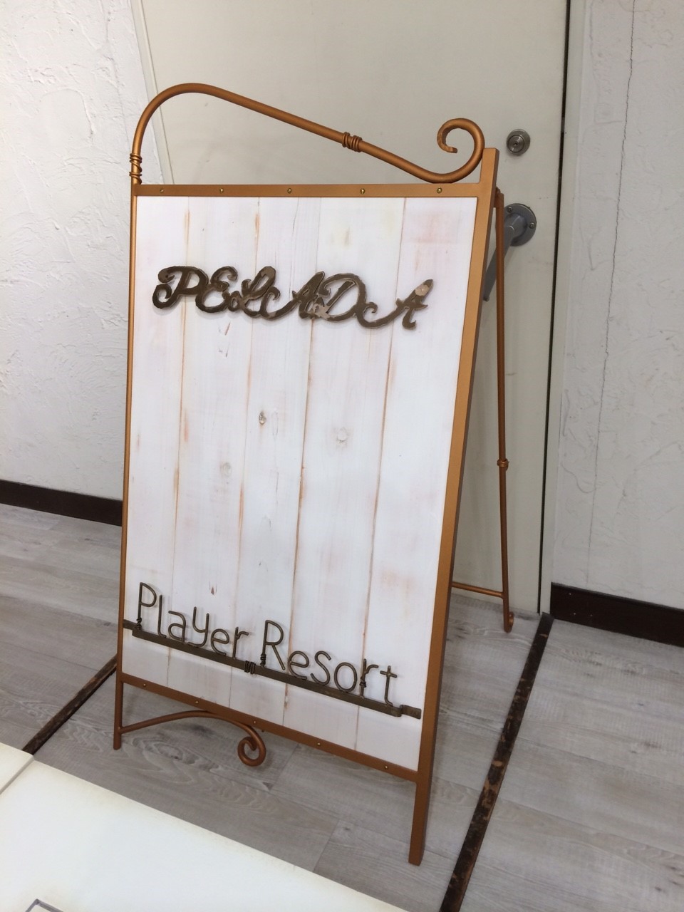 �A�C�A�����[�N���H�[���[�g�A�C�A���E�F���J���{�[�h