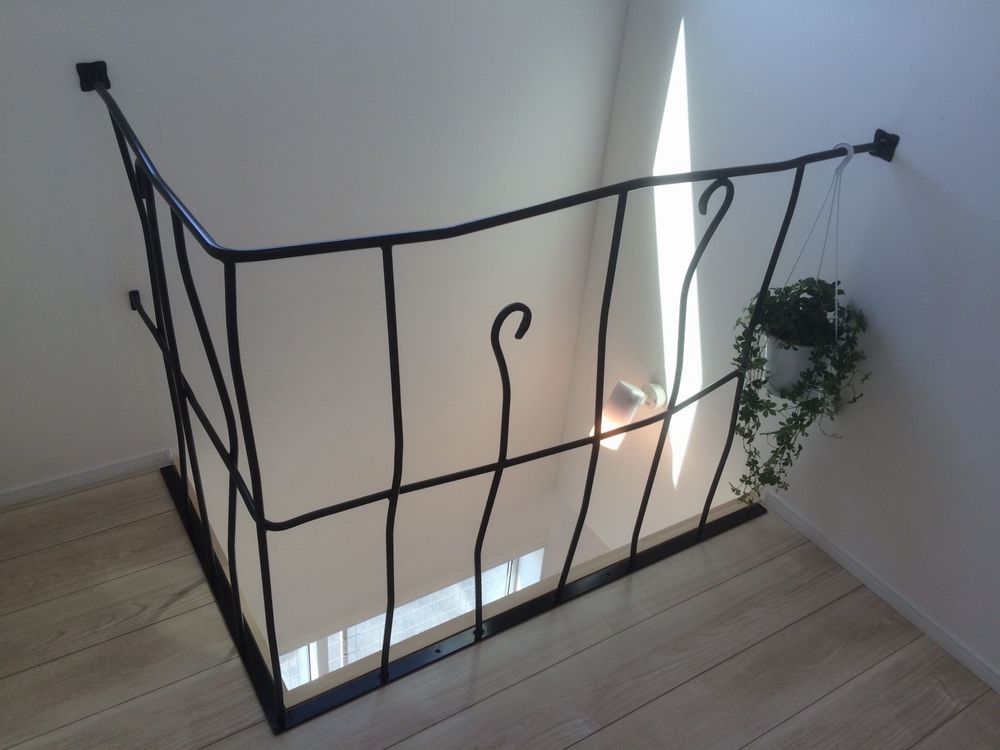 �A�C�A�����[�N���H�[�Z��C���e���A���G�N�X�e���A